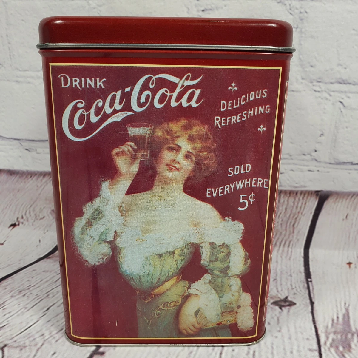 Tin can collectors deals