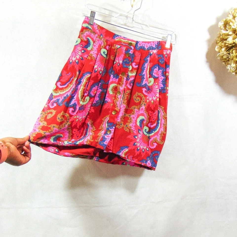 Falda plisada Tibi para mujer roja azul floral con botones forrada frontal 100 % seda 4 Foto 2 de 4