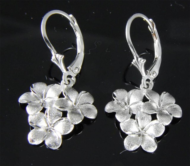 SOLID 14K WHITE GOLD HAWAIIAN 3 PLUMERIA FLOWER CLUSTER LEVERBACK