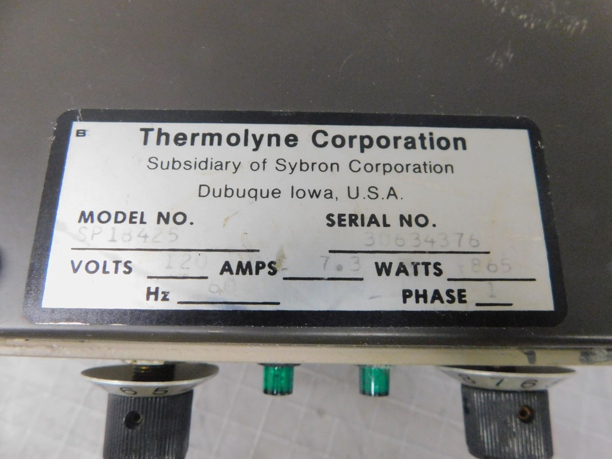 THERMOLYNE NUOVA II SP18425 STIR PLATE WITH HEATER. M6195