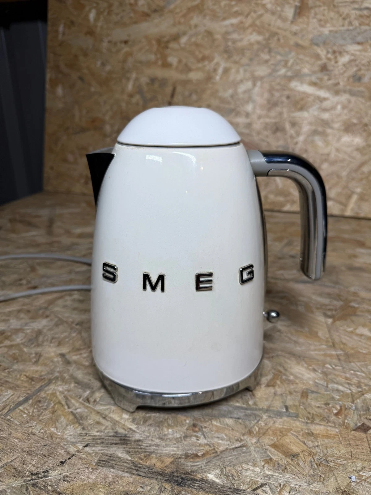 Smeg Kettle KLF03WHUK White Electric Appliance Vintage Retro Style