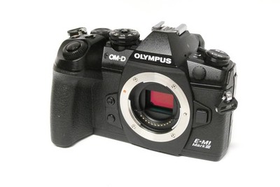 Olympus OM-D E-M1 Mark III  Gehäuse / Body gebraucht  3961 Ausl. EM1 II in ovp