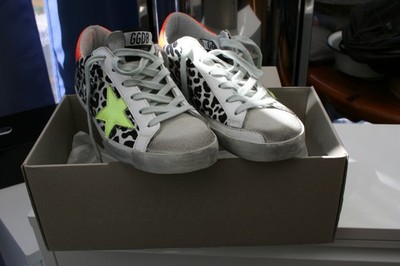 Golden Goose Super-Star Sneaker Damen 37, Leo, weiß-schwarz, neon, used-Look