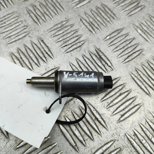 AUDI A5 F5 MK2 Motormagnetventil mit variabler Zeitsteuerung 06E103697Q 2,0 Benz