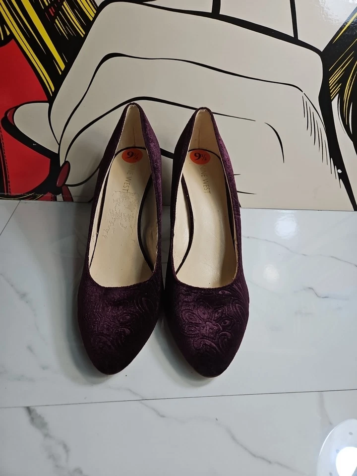 Ninewest  Textile Velvet Textured Purple 3.7" Heels Pump Slip-On Shoes 9.5M - Image 3 of 4