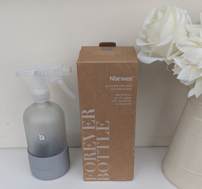 Norwex Forever Flasche mit Sprüher Neu im Karton Wiederverwendbare Glas Sprühflasche 16oz