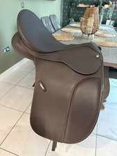 Wintec Dressage Saddle Brown 17.5" Adjustable Gullet