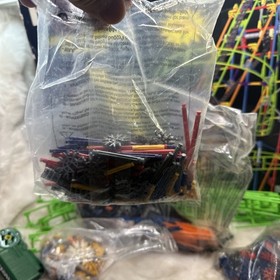 K'Nex Super Cyclone Coaster 675 Pieces NEW SEALED 2011 Knex Rollercoaster