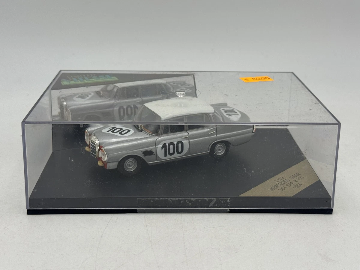 VITESSE 1/43 - VMC99025 MERCEDES BENZ S600 PULLMAN - LIGHT METALLIC GREY 1999