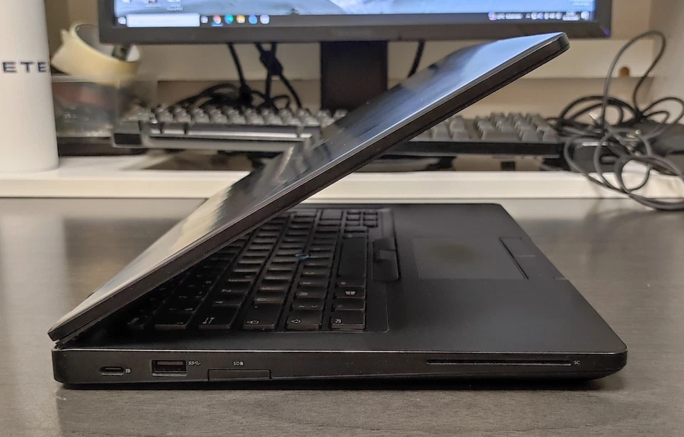 Dell Latitude 5490 · i5-8250U · 8GB · 256GB, photo 4 sur 5
