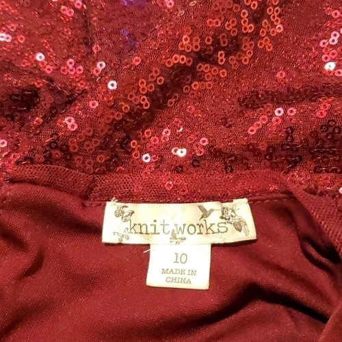 Sequence Crop Top - Knit Works - Picture 3 of 4