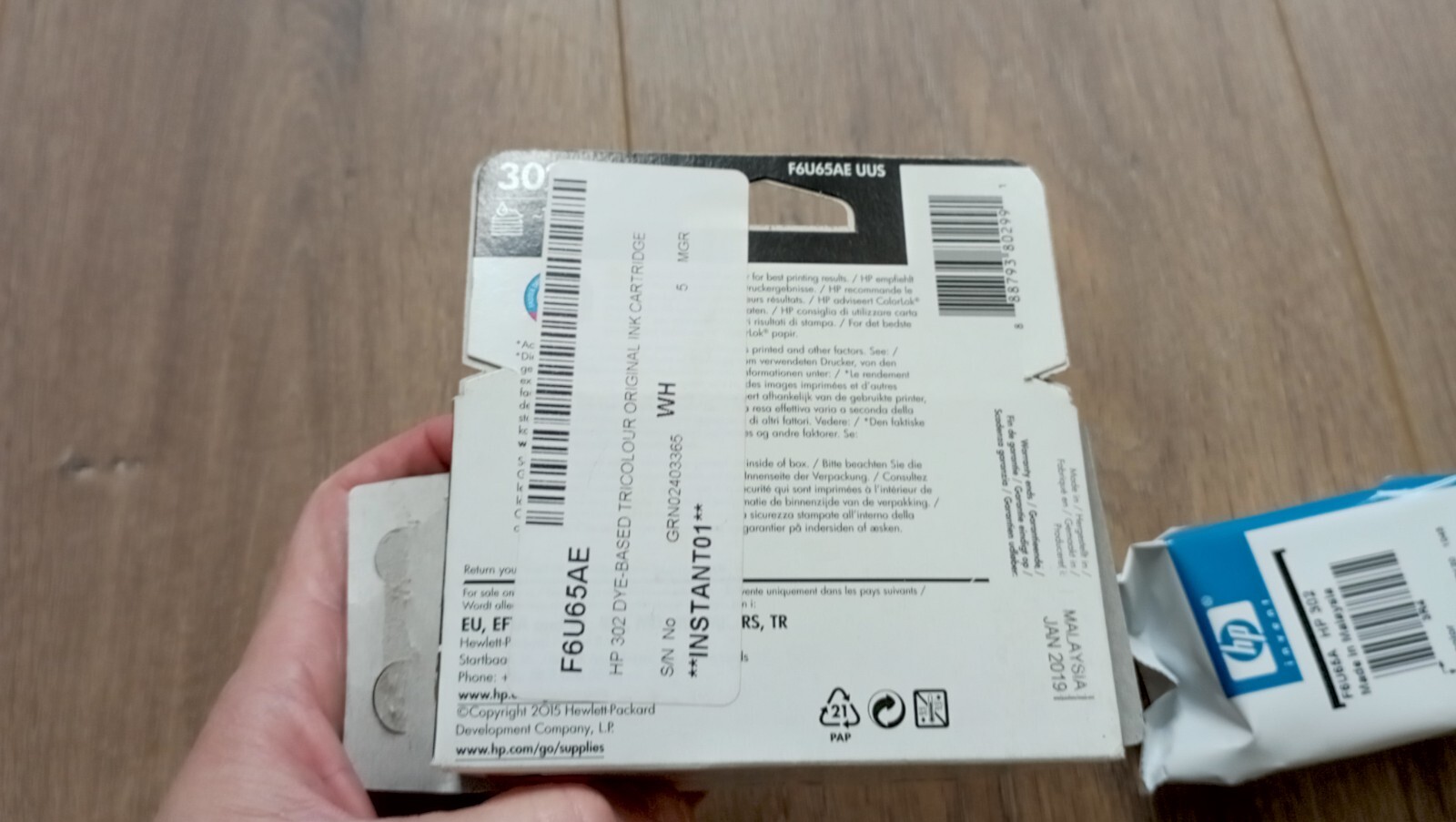 ORIGINAL HP 302 TriColour F6U65AE Ink Cartridge *OUT OF DATE* eBay