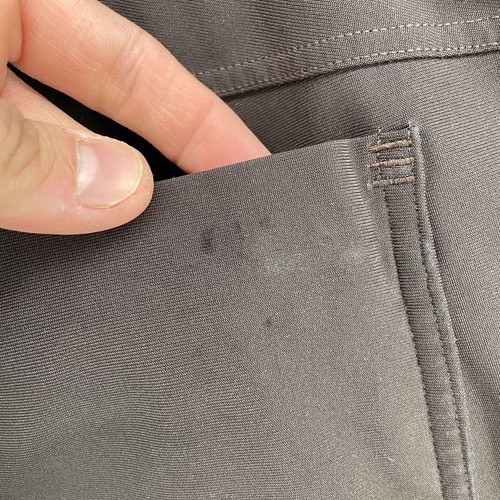 Lululemon Mens ABC Pants Stretch 5 Pocket Mens 34 x 32 Dark Brown Gusset Pockets - Picture 13 of 17