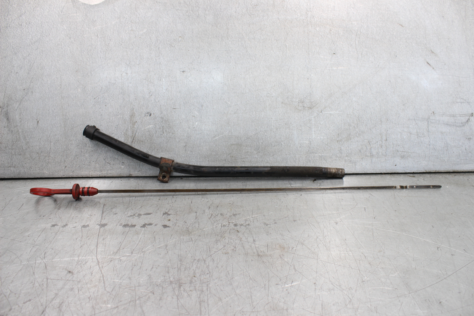 Engine Oil Dipstick 533.5mm BMW E30 325i Convertible M20 for sale 