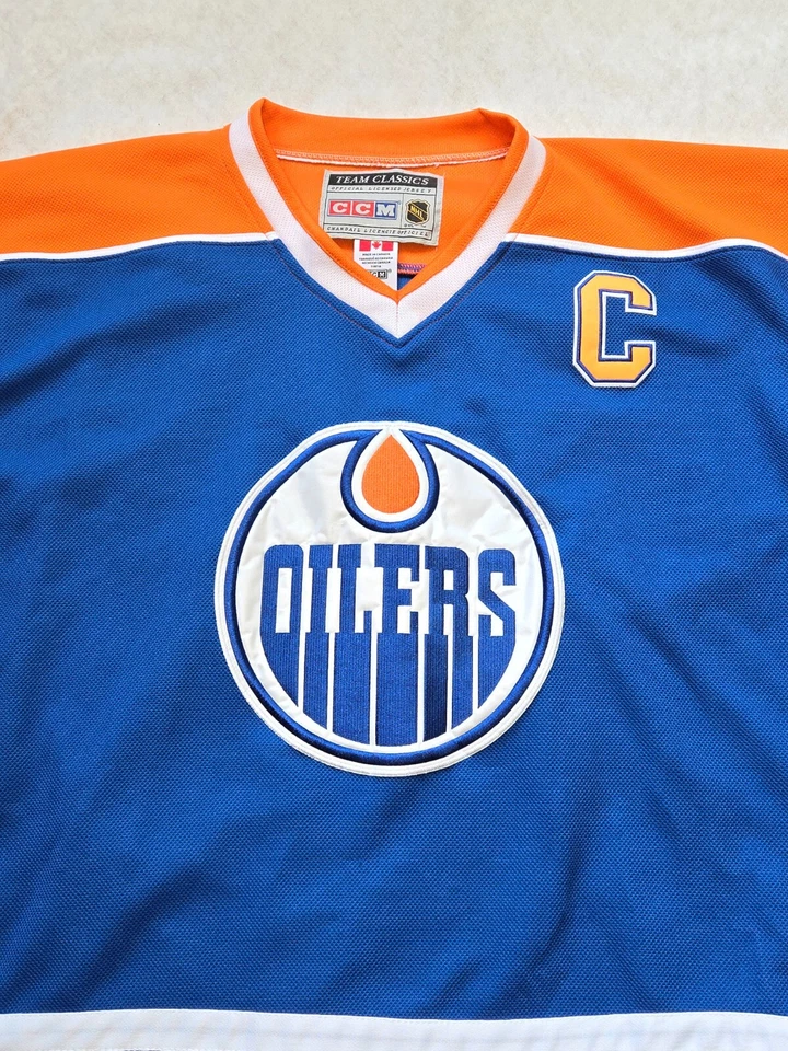 WAYNE GRETZKY #99 EDMONTON OILERS NHL BLUE/ORANGE JERSEY CCM SIZE 52 MADE CANADA - Image 2 of 4