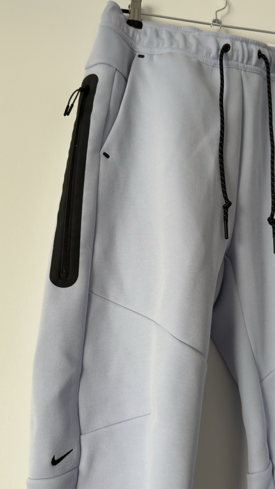 Men’s Nike Tech Fleece Pants Ghost/Black Size M BNWT RRP$130 image 4