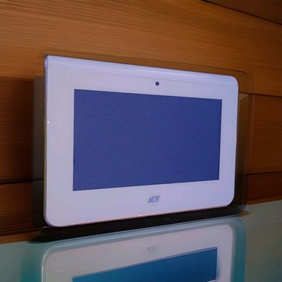 ADT 7  Touchscreen Command All-In-One Security Control Panel ADT ADT7 AIO 