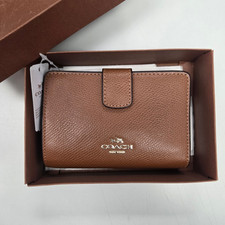 COACH MEDIUM CORNER ZIP WALLET IN CROSSGRAIN LEATHER F53436