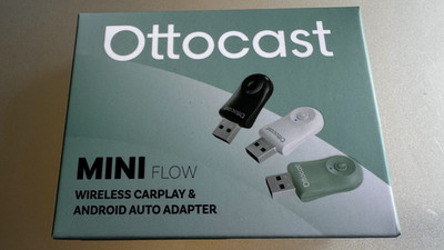 NEU-OVP-Ottocast Mini 2-in-1 Adapter für Autos mit CarPlay & Android Auto