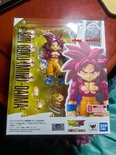 Bandai S.H.Figuarts Super Saiyan 4 SON GOKU MINI DAIMA Action Figure Model Toys