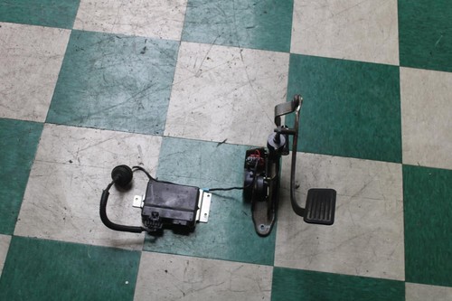 03-05 GM SUV Electronic Throttle Accelerator Control Module W/ Pedal ...