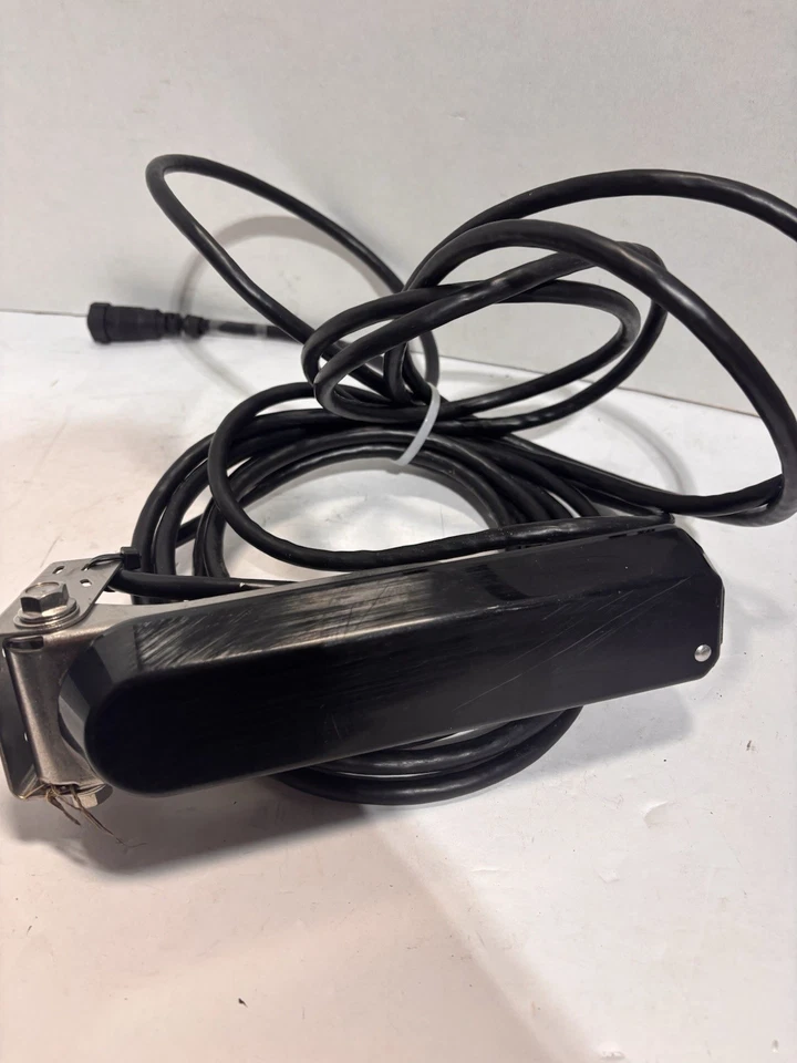 Hummingbird XM 14 HW MSI T - MEGA SI DI transom transducer - Image 3 of 4