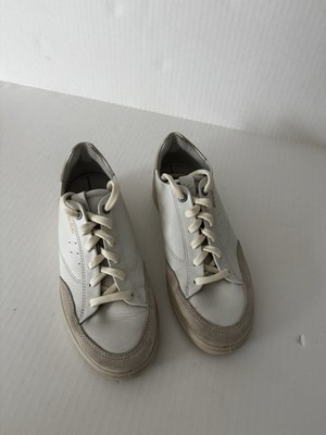 ecco street lite Court