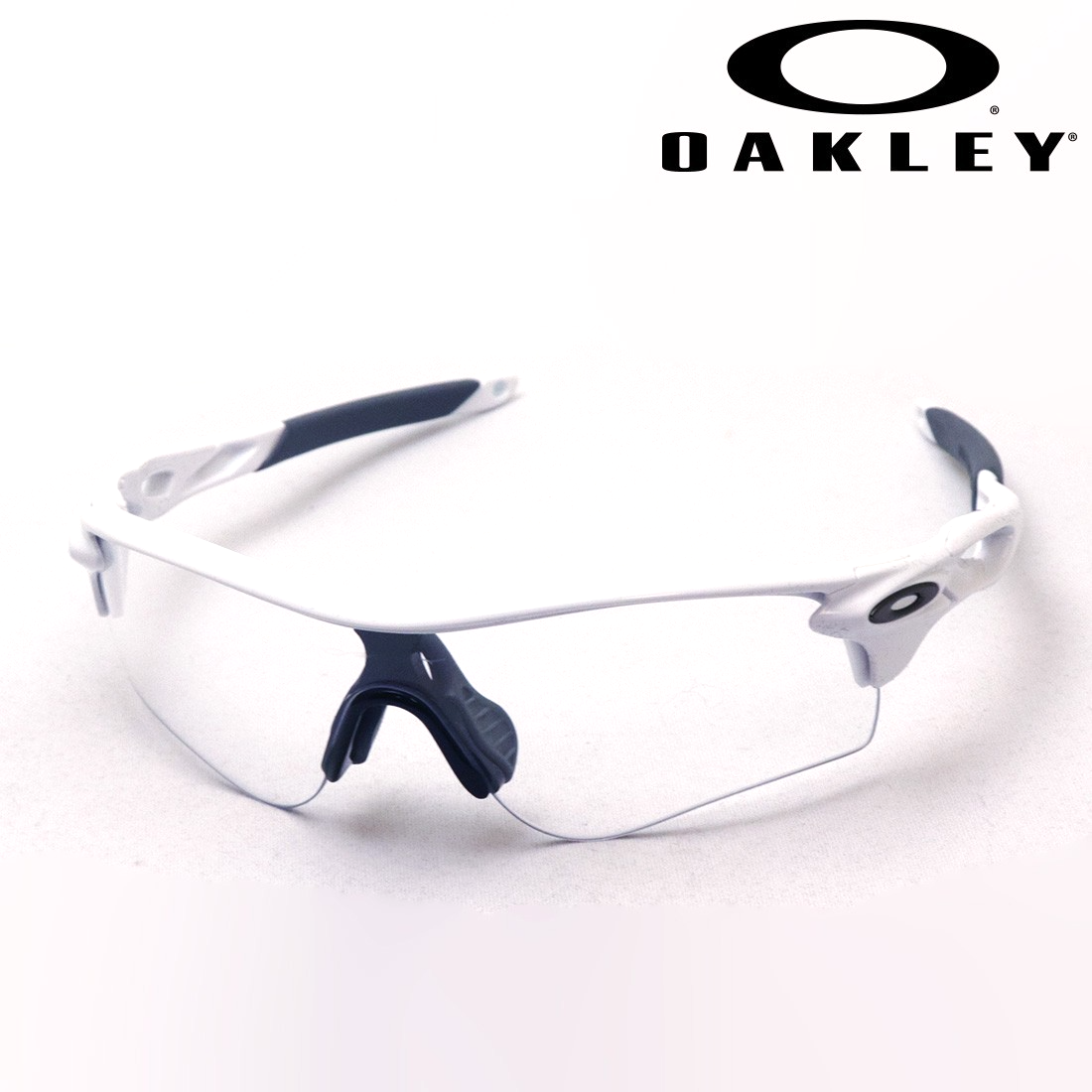 Oakley Radarlock Path (A) Polished White Clear OO9206-7138 | eBay