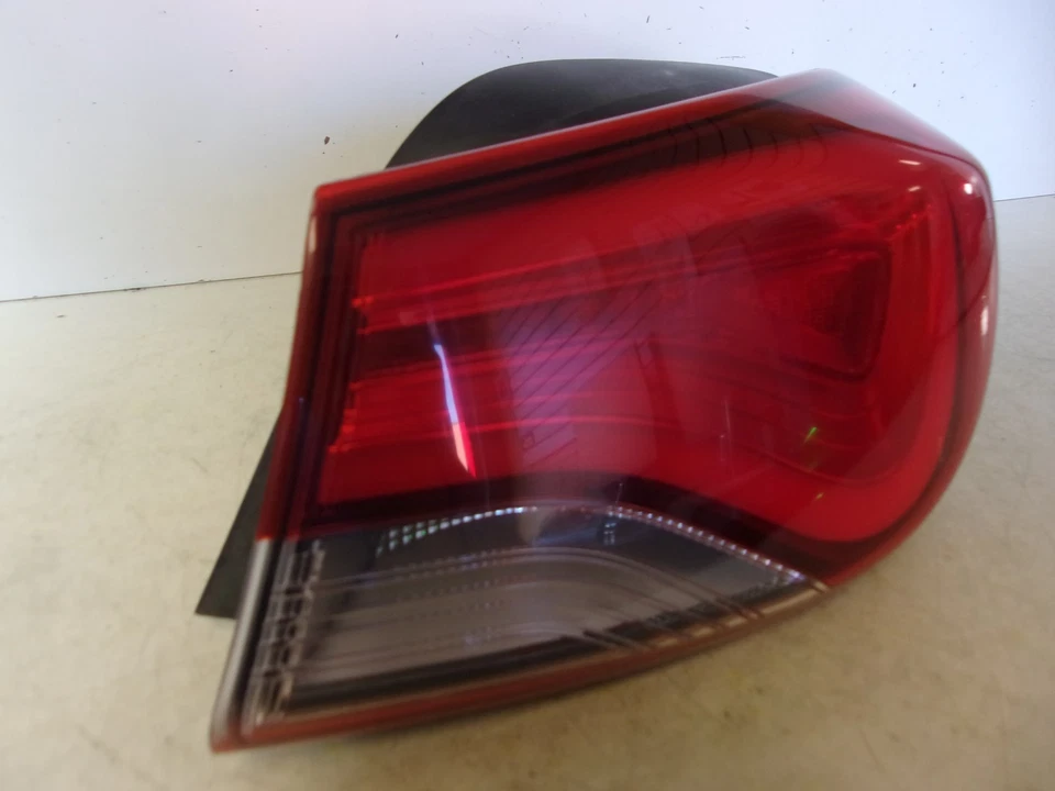 2014 2015 年现代伊兰特乘客右手四分之一面板 LED 尾灯原始设备制造商 — 第 2/4 张图片