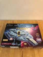 Star Trek USS Defiant NX-74205