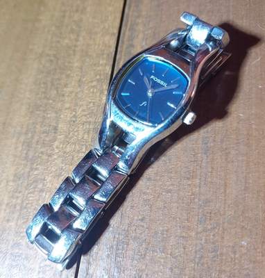 Women\'s Blue Face Two Toned Stainless Steel Quartz Movement Elegant Wrist Watch Amazon.com: OLEVS Womens Watches Blue Face Small Wrist Two  main image 2