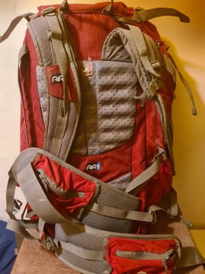 altai 50l hiking backpack KATHMANDU ALTAI 50L 50 LITRE BACKPACK HIKING / TRAVEL BAG MEDIUM