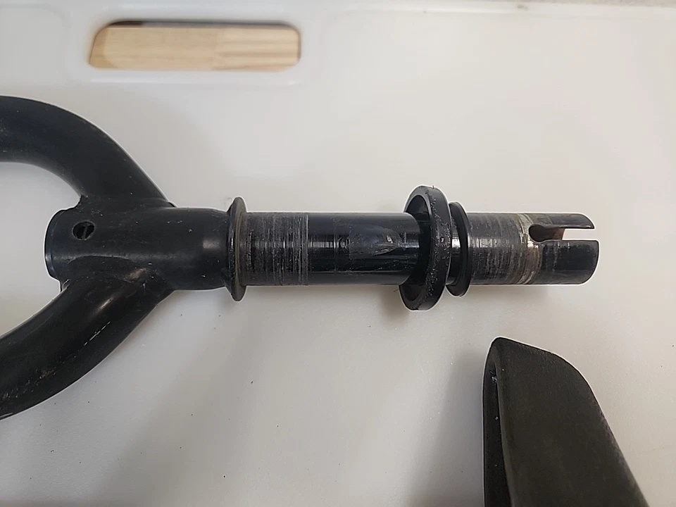 Bicicleta de Equilibrio de Entrada Clásica Strider REEMPLAZO Parte de Horquilla Delantera SOLO Abrazaderas Asiento Foto 4 de 4