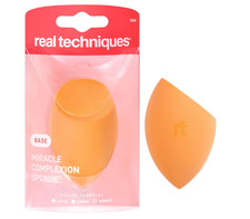 Real Techniques Miracle Complexion Sponge for Liquid & Cream Makeup, 3-Point Des