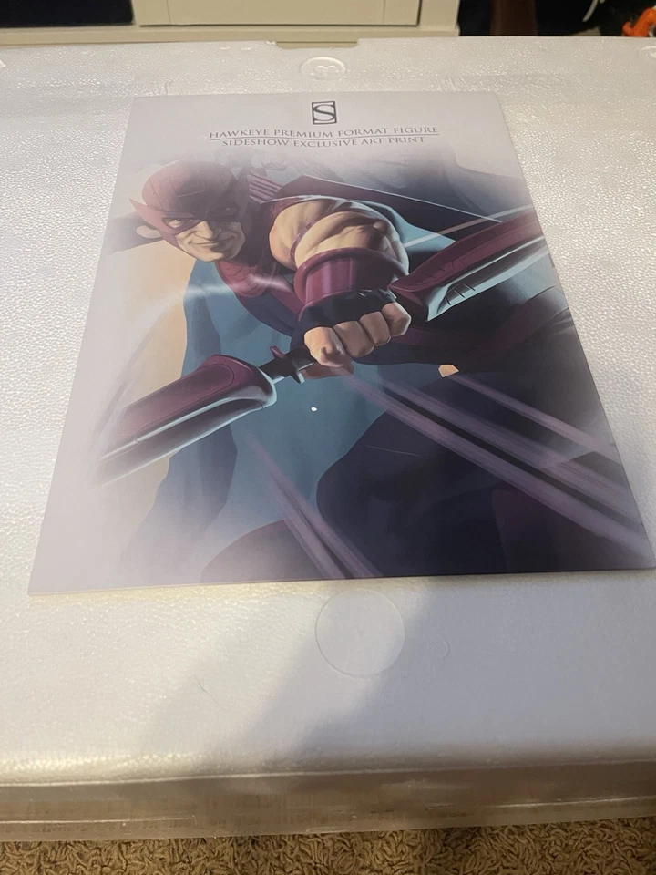 Figura de formato premium Hawkeye-Avengers exclusiva de Sideshow Foto 3 de 4