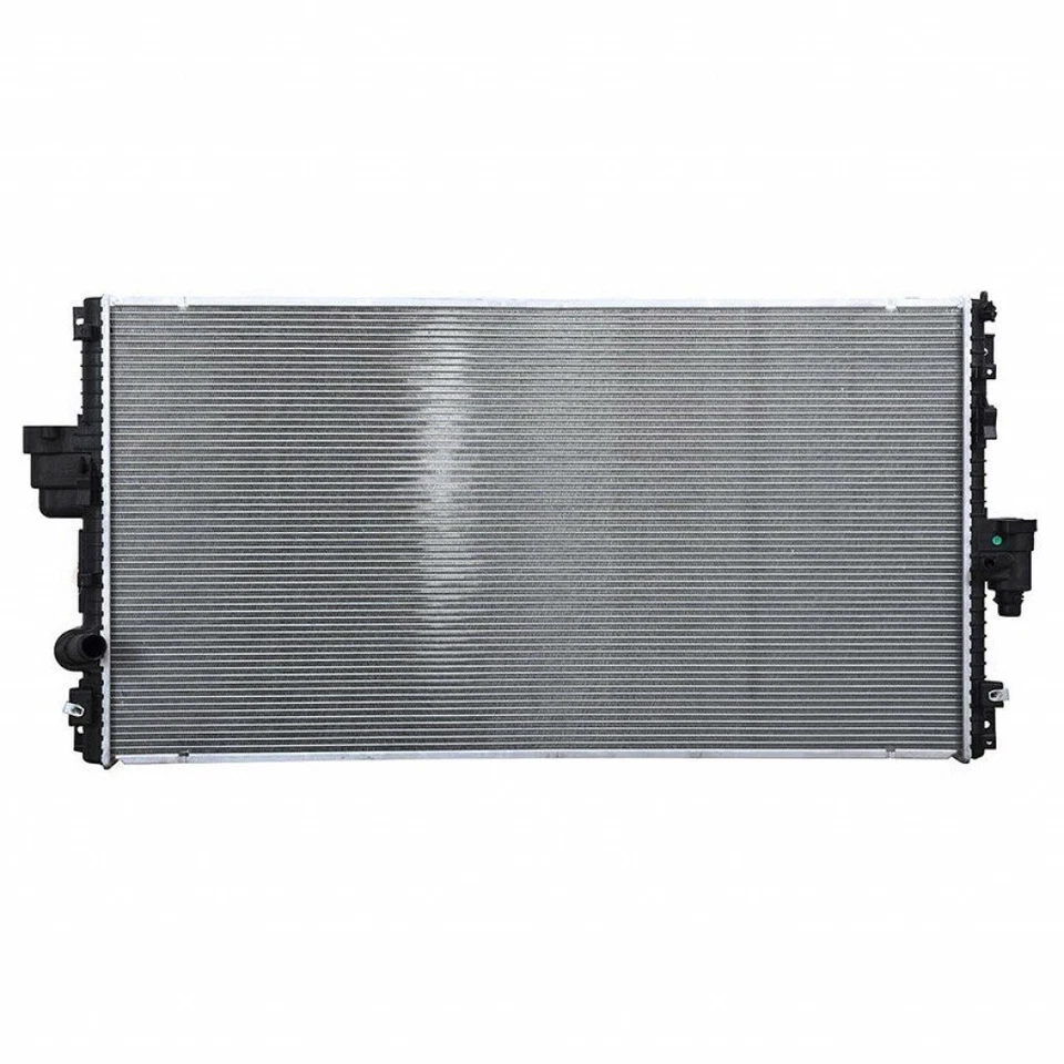 For Ford F250/F350/F450/F550 Super Duty Radiator 2011-2016 Plastic / Aluminum - Imagem 2 de 4