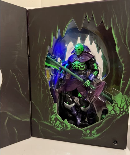MASTERS OF THE UNIVERSE MASTERVERSE REVELATION SCARE GLOW ACTION FIGURE SDCC 21