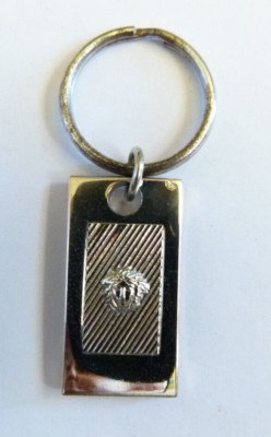 VINTAGE AUTHENTIC GIANNI VERSACE METAL KEYRING KEY CHAIN