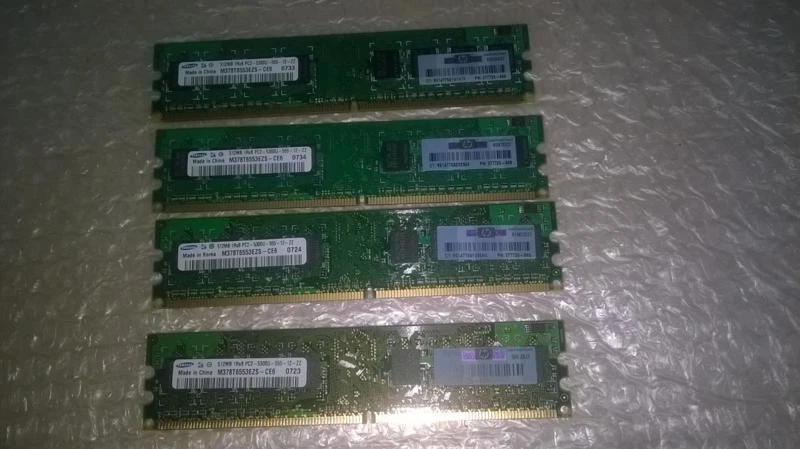 Stock Ram 2 Gb PC2-5300 ( Moduli 4 x 512Mb ) PC2-5300U DDR2-667 non-ECC - Immagine 2 di 3
