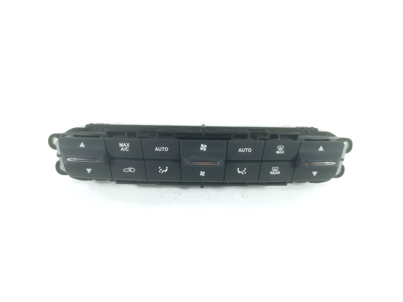 17-20 MASERATI Levante HEATER CLIMATE CONTROL UNIT 670126323