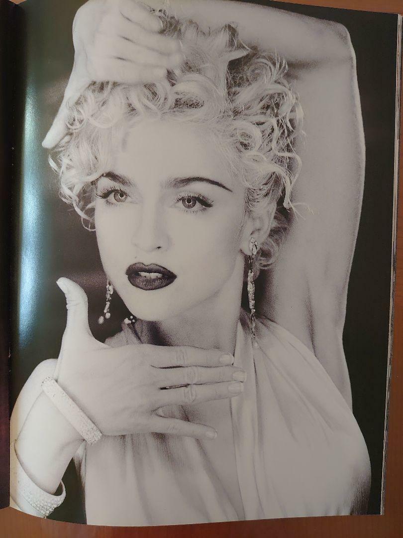 MADONNA Live Booklet BLOND AMBITION WORLD TOUR in Japan 1990