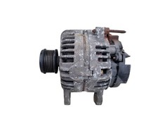 RENAULT CLIO Alternator 1.5 Diesel 2010 K9K766 8200390675