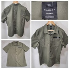 Oakley Icon Short Sleeve Shirt Men's Large Green Custom Fit Button Up Excellent