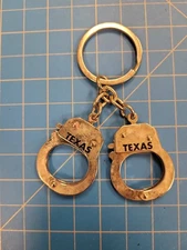 Texas Handcuffs Keychain Souvenir Novelty Collectible Silver Tone Metal Key Ring