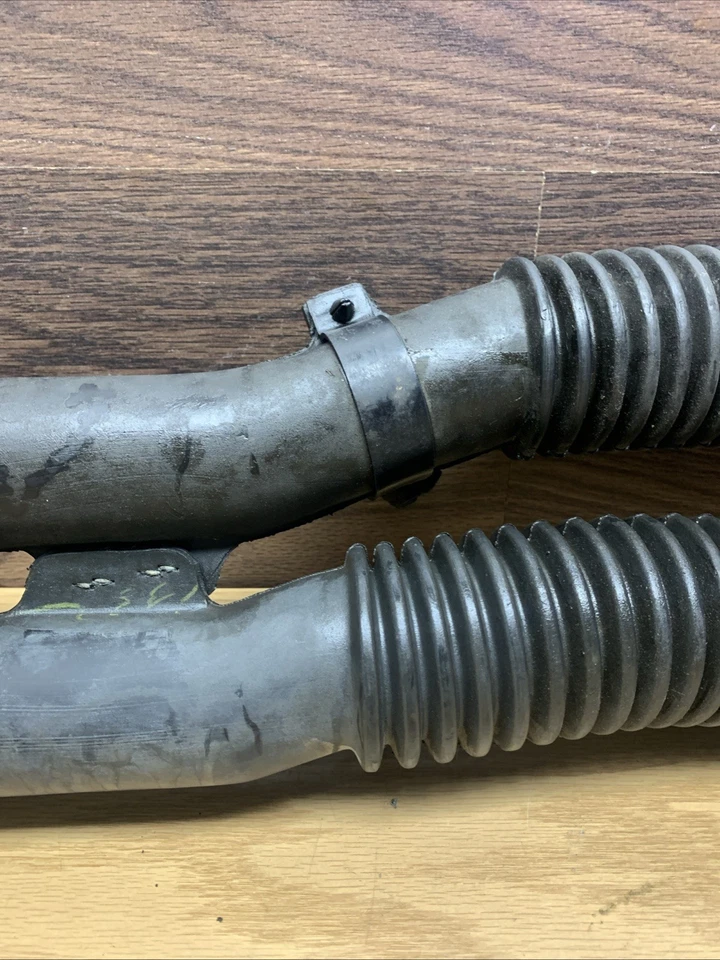 1992-1996 Ford F150 4.9L OEM intake tube hose assembly 92 93 94 95 96 - Image 3 of 4