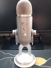 Blue Yeti USB Microphone Silver With Table Stand And Cable