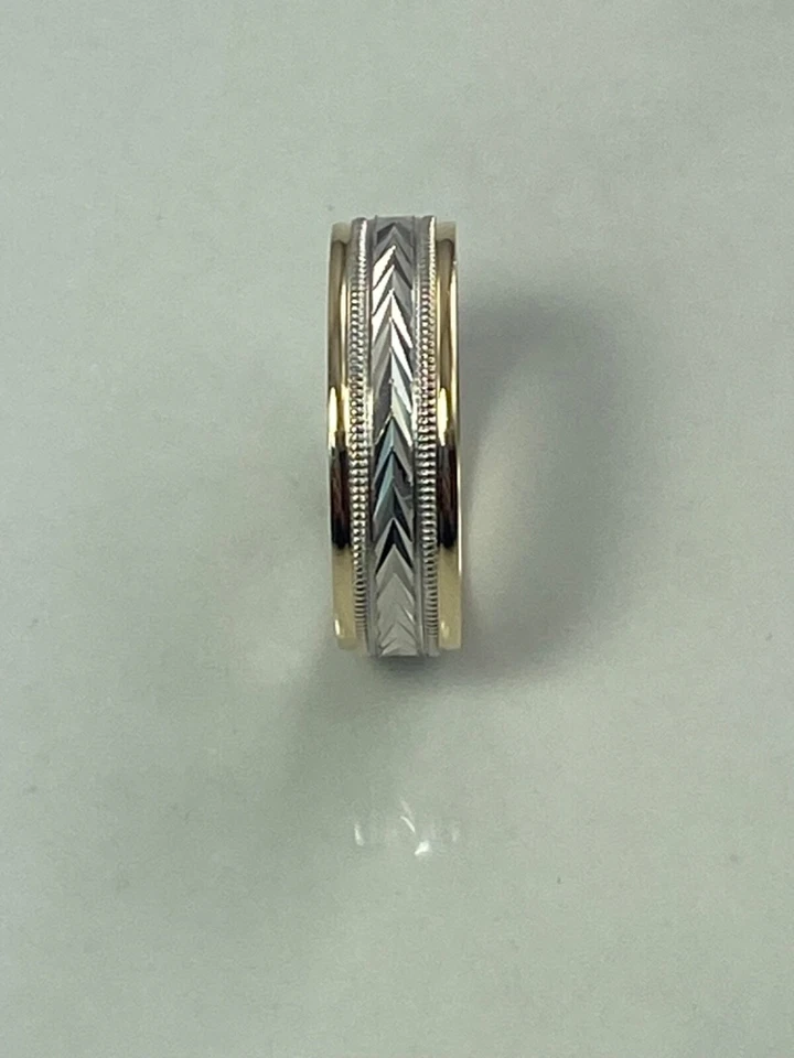 14K Gold Two Tone Wedding Band White Yellow 6MM Ring Womens Mens Unisex Size 7 - Image 3 of 4