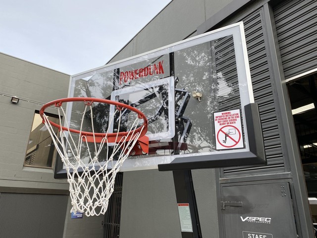 Lifetime 71524 Xl Height Adjustable Portable Basketball System 54 Inch Shatterproof Backboard For Sale Online Ebay