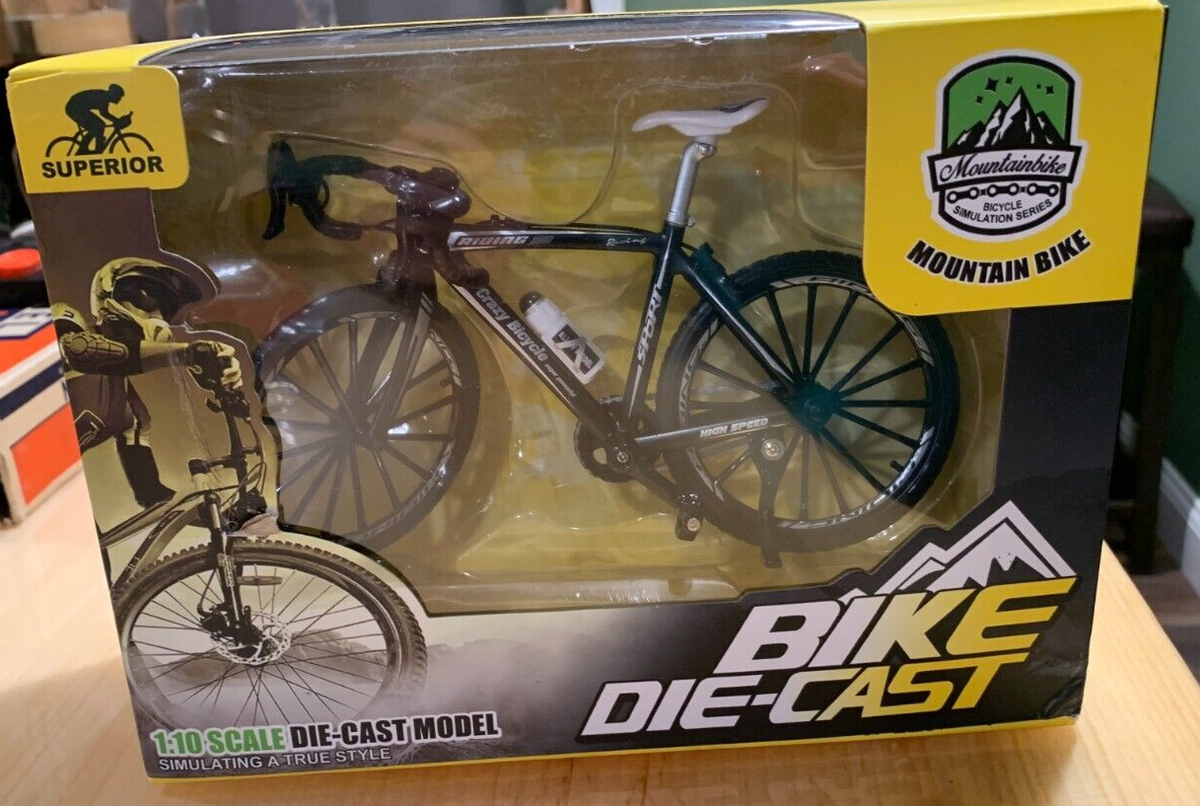 Superior Mountain Bike Die-Cast Crazy Bicycle Model Black 1:10 New