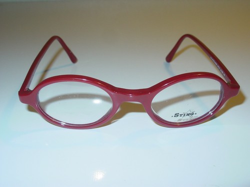 STING Eyeglasses Frame - Made in Italy - Red Oval Designer - 6039 44-21-140 - Picture 2 of 8